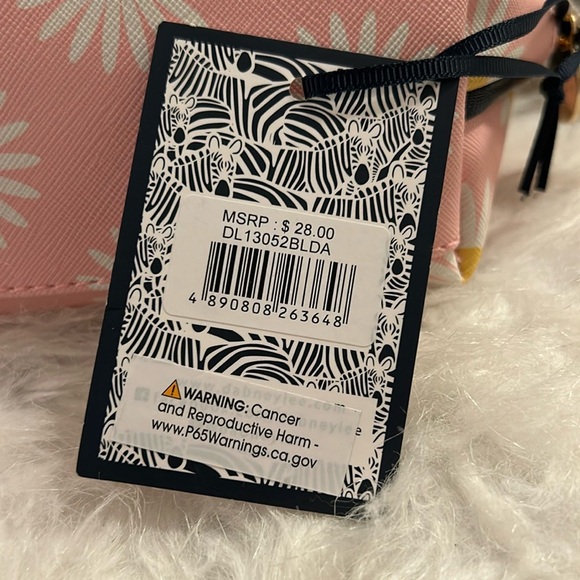 NWT, DANBEY LEE PINK DAISY MAKEUP BAG - Picture 7 of 11